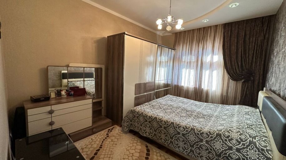 Satılır 3 otaqlı köhnə tikili, 85 m², Xalqlar dostluğu m.-3
