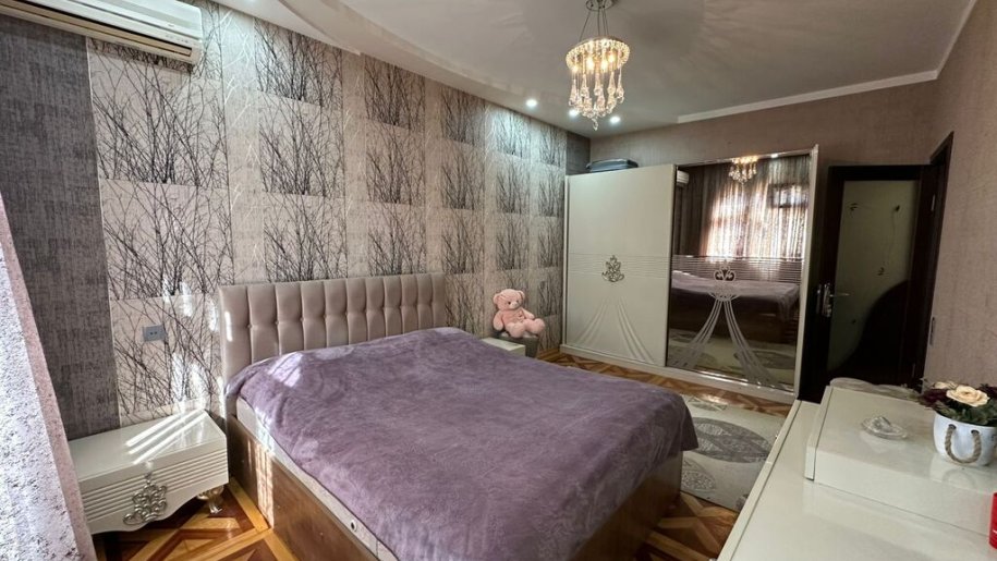 Satılır 3 otaqlı köhnə tikili, 85 m², Xalqlar dostluğu m.-6
