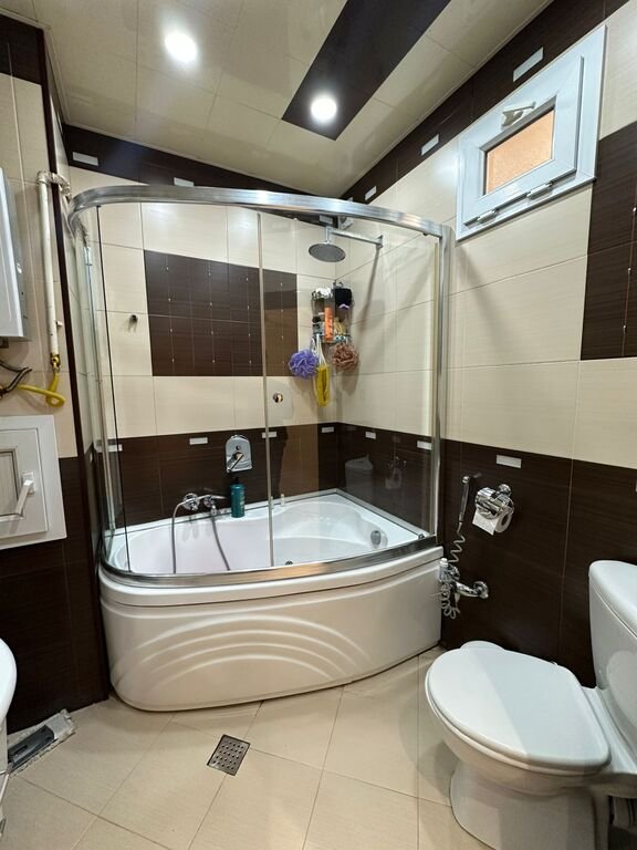 Satılır 3 otaqlı köhnə tikili, 85 m², Xalqlar dostluğu m.-11