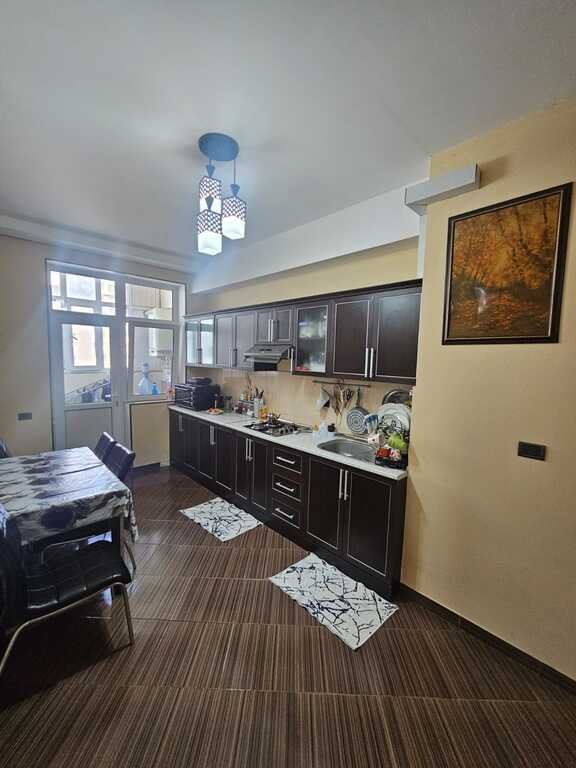 Satılır 2 otaqlı yeni tikili, 88 m², Xalqlar dostluğu m.-8