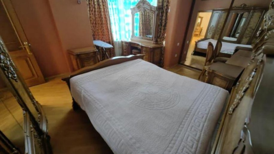 Satılır 3 otaqlı yeni tikili, 135 m², Elmlər Akademiyası m.-9