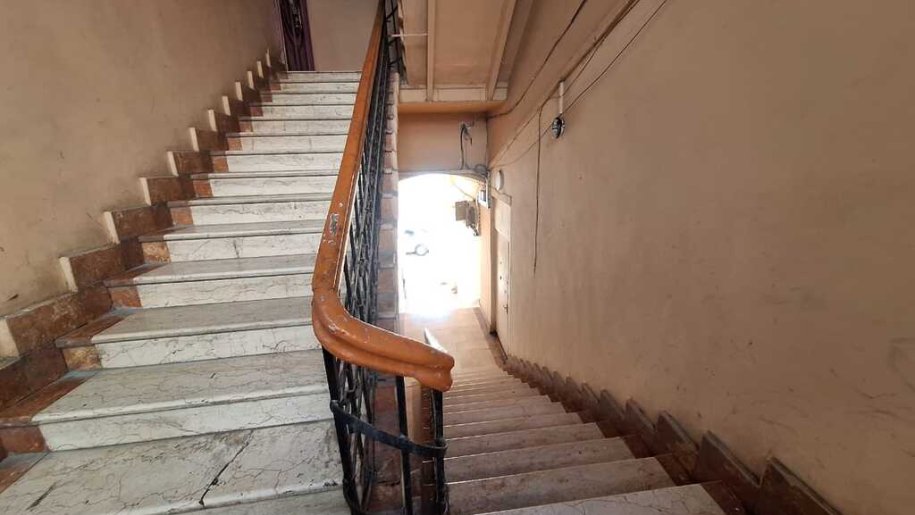 Satılır 3 otaqlı köhnə tikili, 80 m², Sahil m.-12