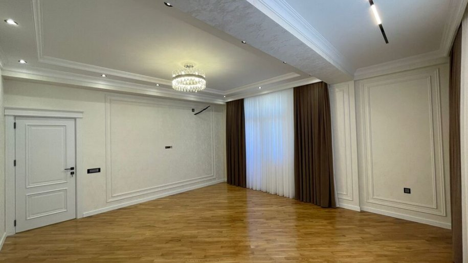 Satılır 3 otaqlı yeni tikili, 138 m², Xalqlar dostluğu m.-2
