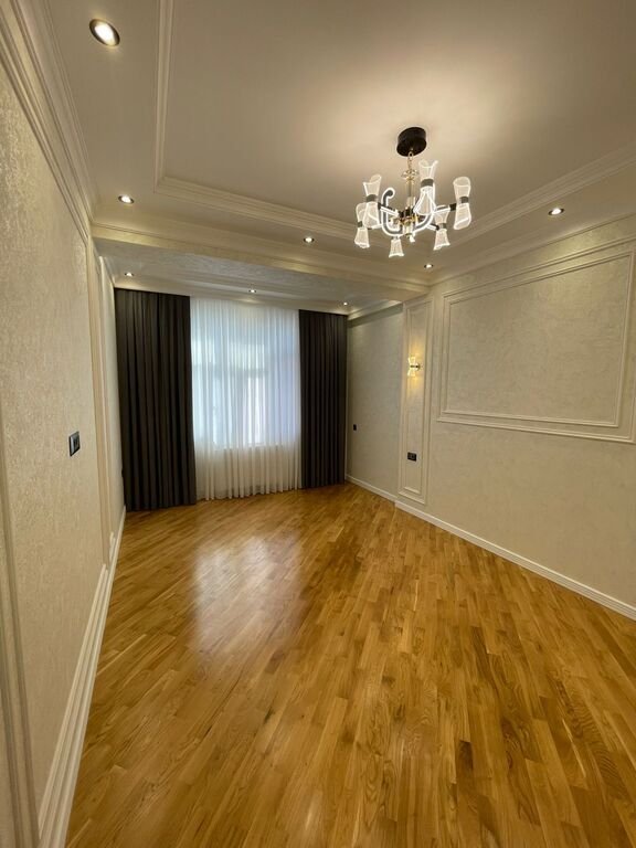 Satılır 3 otaqlı yeni tikili, 138 m², Xalqlar dostluğu m.-6