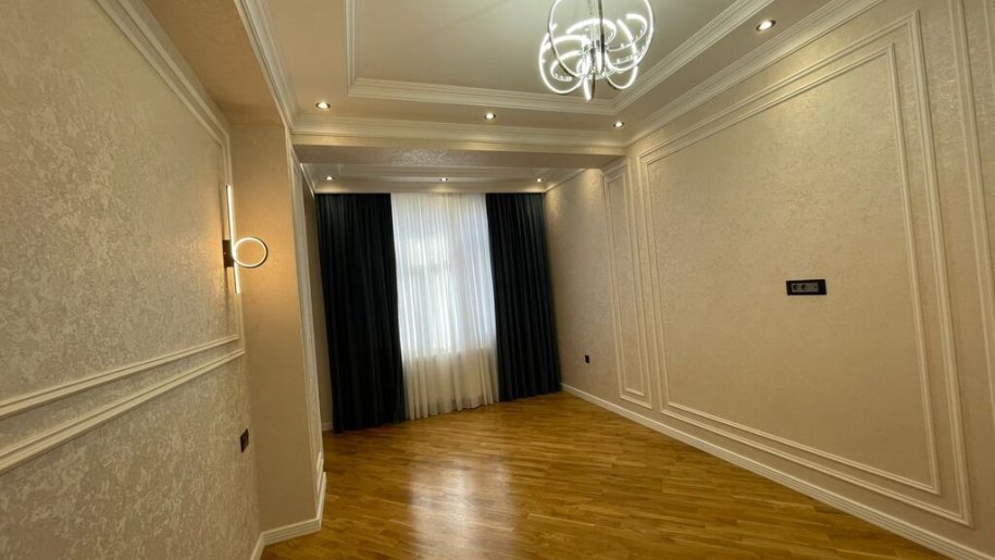 Satılır 3 otaqlı yeni tikili, 138 m², Xalqlar dostluğu m.-7