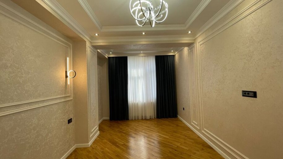 Satılır 3 otaqlı yeni tikili, 138 m², Xalqlar dostluğu m.-8
