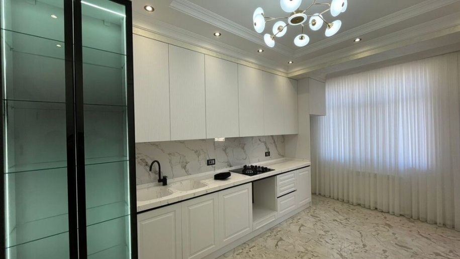 Satılır 3 otaqlı yeni tikili, 138 m², Xalqlar dostluğu m.-10