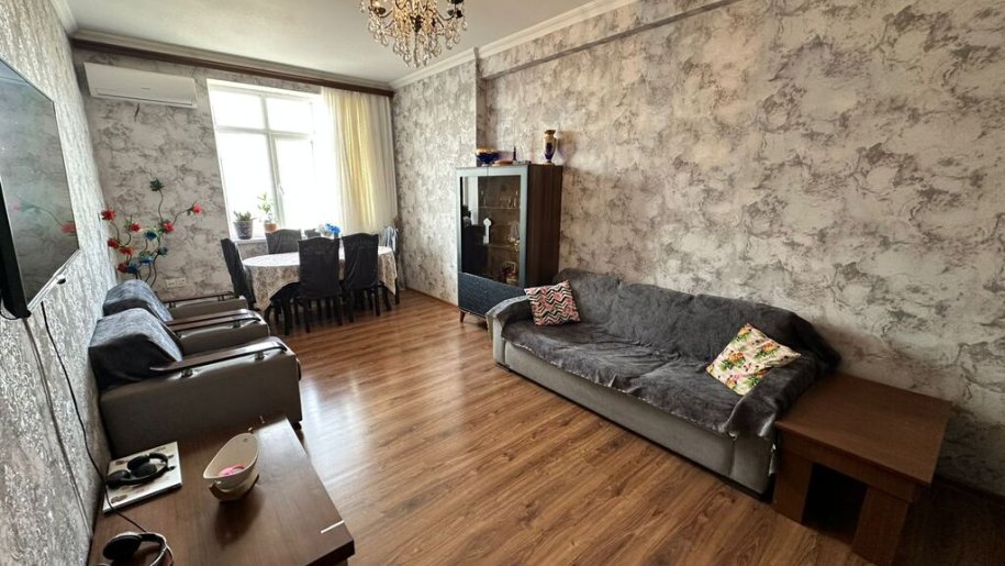 Satılır 2 otaqlı yeni tikili, 77 m², Xalqlar dostluğu m.-2