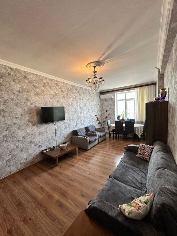 Satılır 2 otaqlı yeni tikili, 77 m², Xalqlar dostluğu m.-3