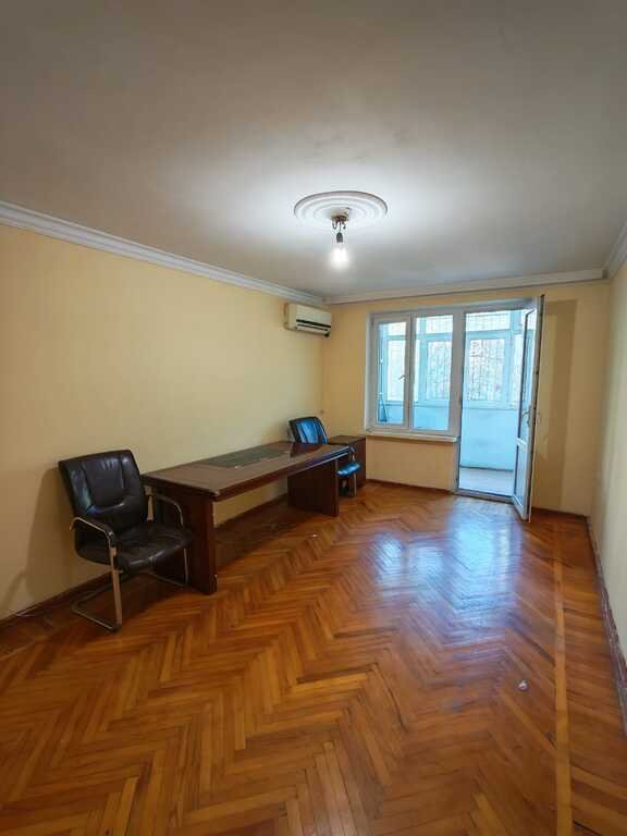 Kirayə verilir 2 otaqlı köhnə tikili, 50 m², Nəriman Nərimanov m.-1