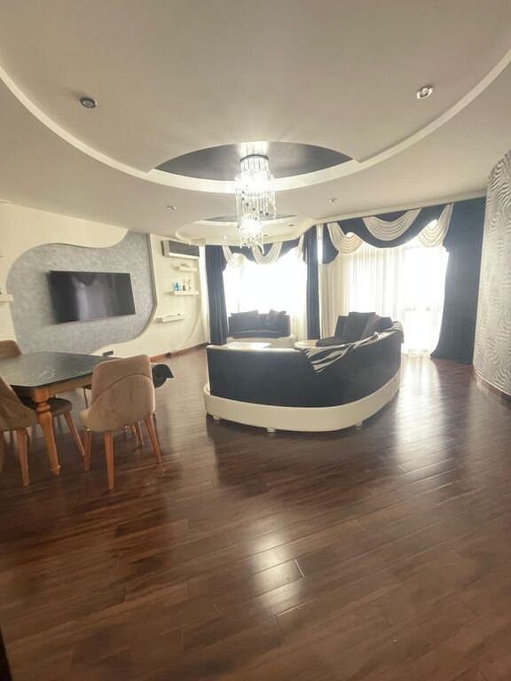 Satılır 3 otaqlı yeni tikili, 158 m², 8 noyabr-2