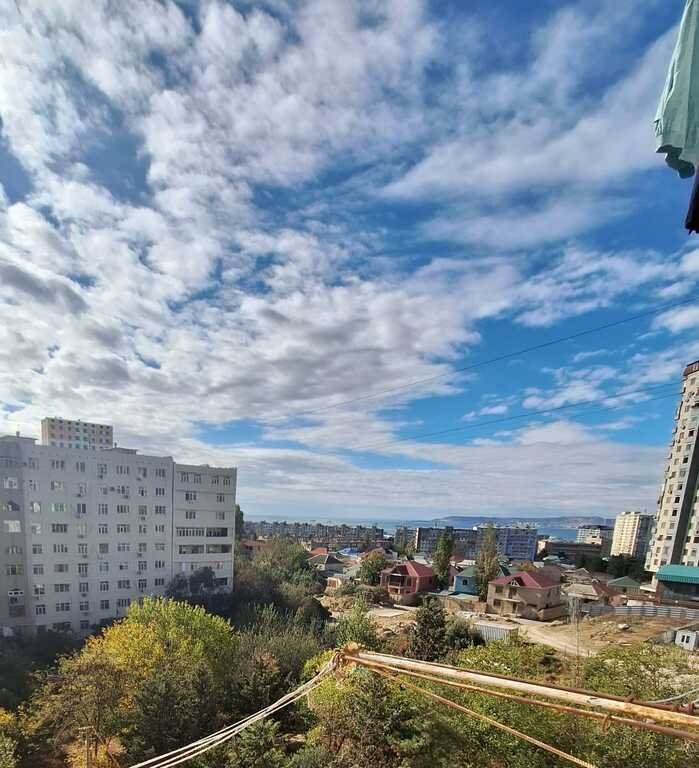 Satılır 3 otaqlı köhnə tikili, 65 m², Həzi Aslanov m.-13