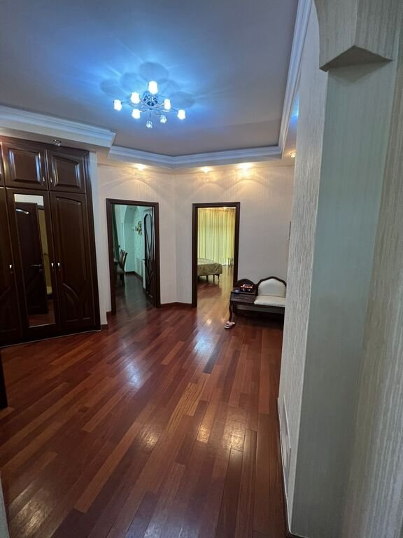 Satılır 3 otaqlı yeni tikili, 128 m², Nəriman Nərimanov m.-2