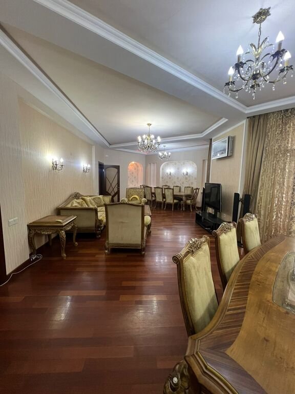 Satılır 3 otaqlı yeni tikili, 128 m², Nəriman Nərimanov m.-8