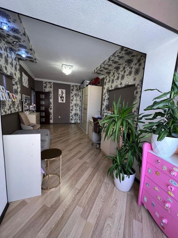 Satılır 3 otaqlı köhnə tikili, 80 m², Həzi Aslanov m.-17