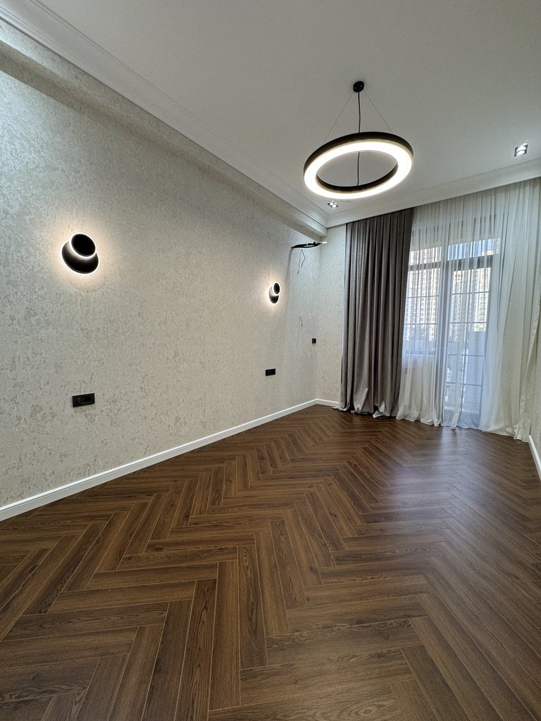 Satılır 2 otaqlı yeni tikili, 68 m², Elmlər Akademiyası m.-3