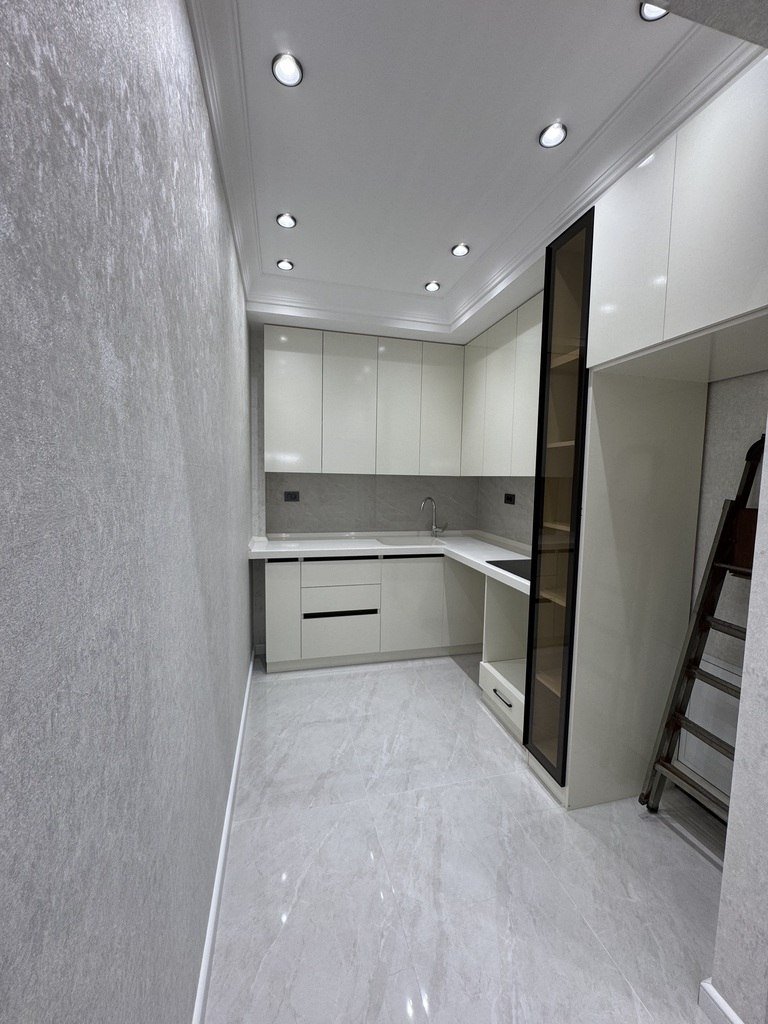 Satılır 2 otaqlı yeni tikili, 68 m², Elmlər Akademiyası m.-6