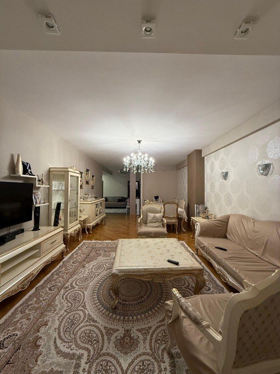 Satılır 3 otaqlı yeni tikili, 155 m², Gənclik m.-3