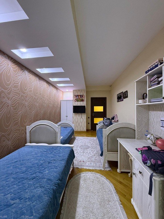 Satılır 3 otaqlı yeni tikili, 155 m², Gənclik m.-8