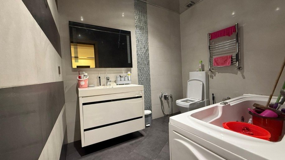 Satılır 3 otaqlı yeni tikili, 155 m², Gənclik m.-11