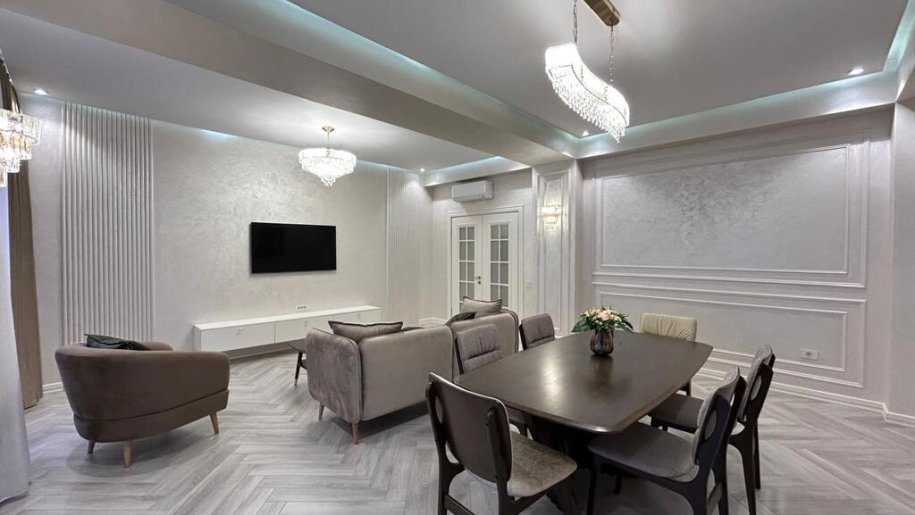 Satılır 3 otaqlı yeni tikili, 140 m², Xətai m.-5