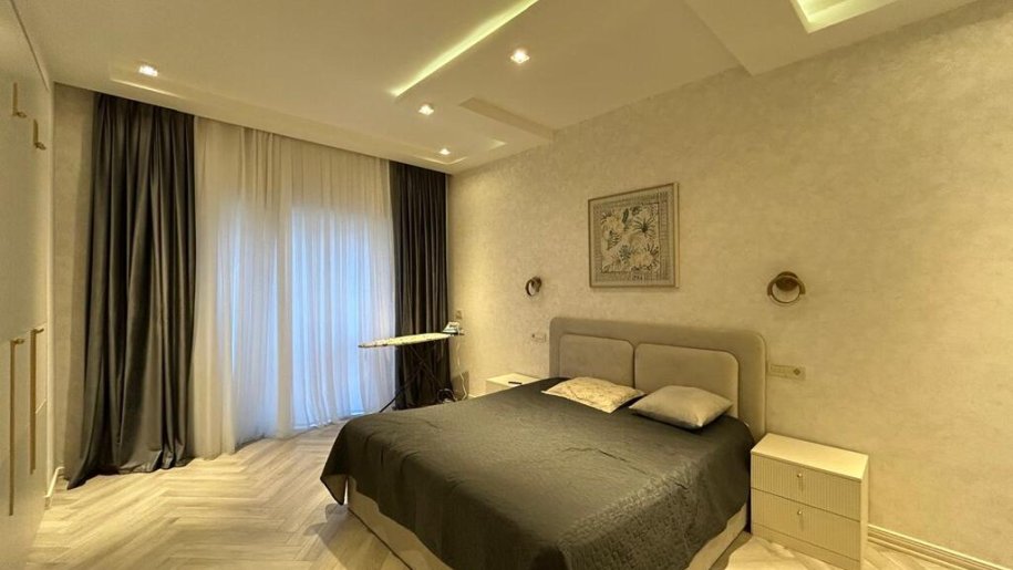 Satılır 3 otaqlı yeni tikili, 140 m², Xətai m.-10