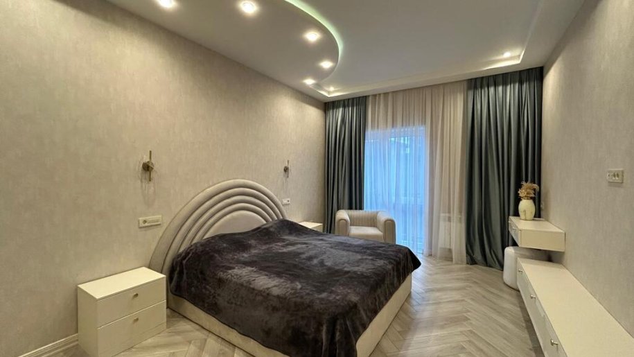 Satılır 3 otaqlı yeni tikili, 140 m², Xətai m.-13