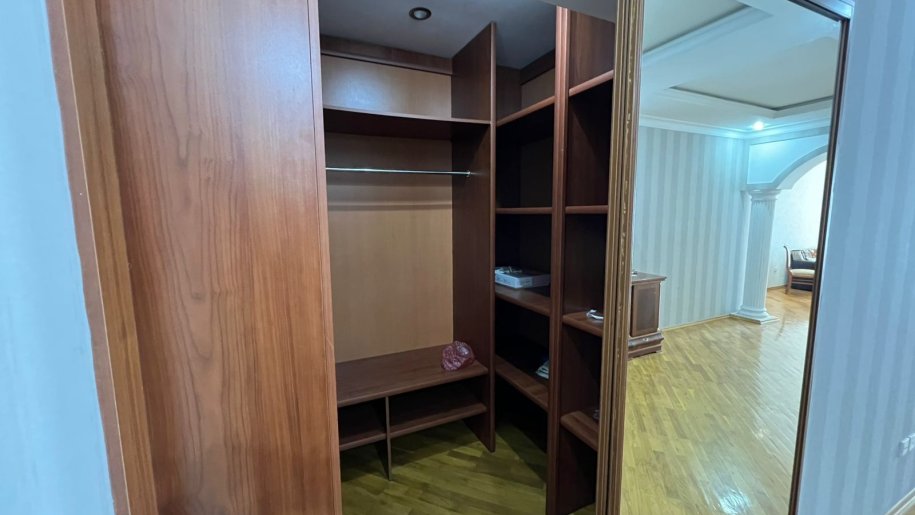 Kirayə verilir 2 otaqlı yeni tikili, 110 m², Gənclik m.-4