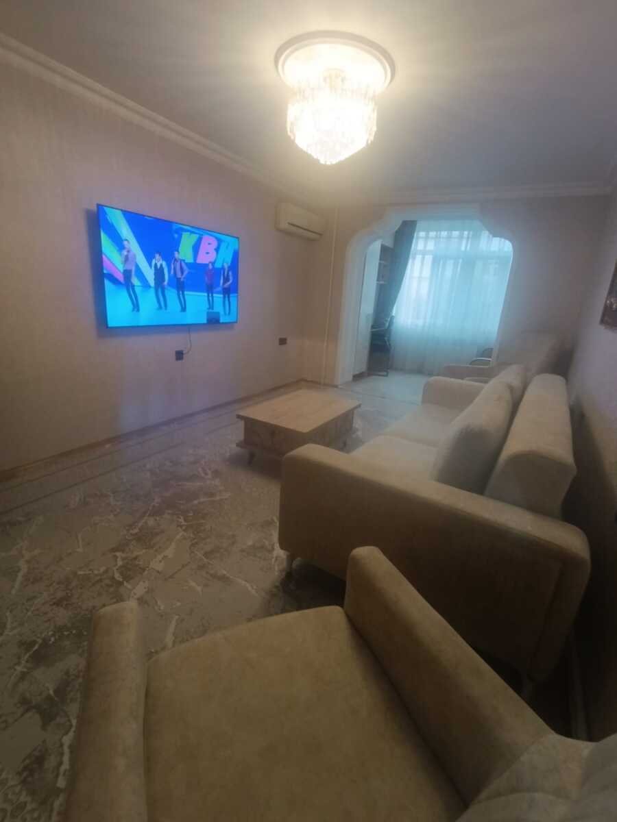 Satılır 3 otaqlı köhnə tikili, 80 m², Xətai m.-1