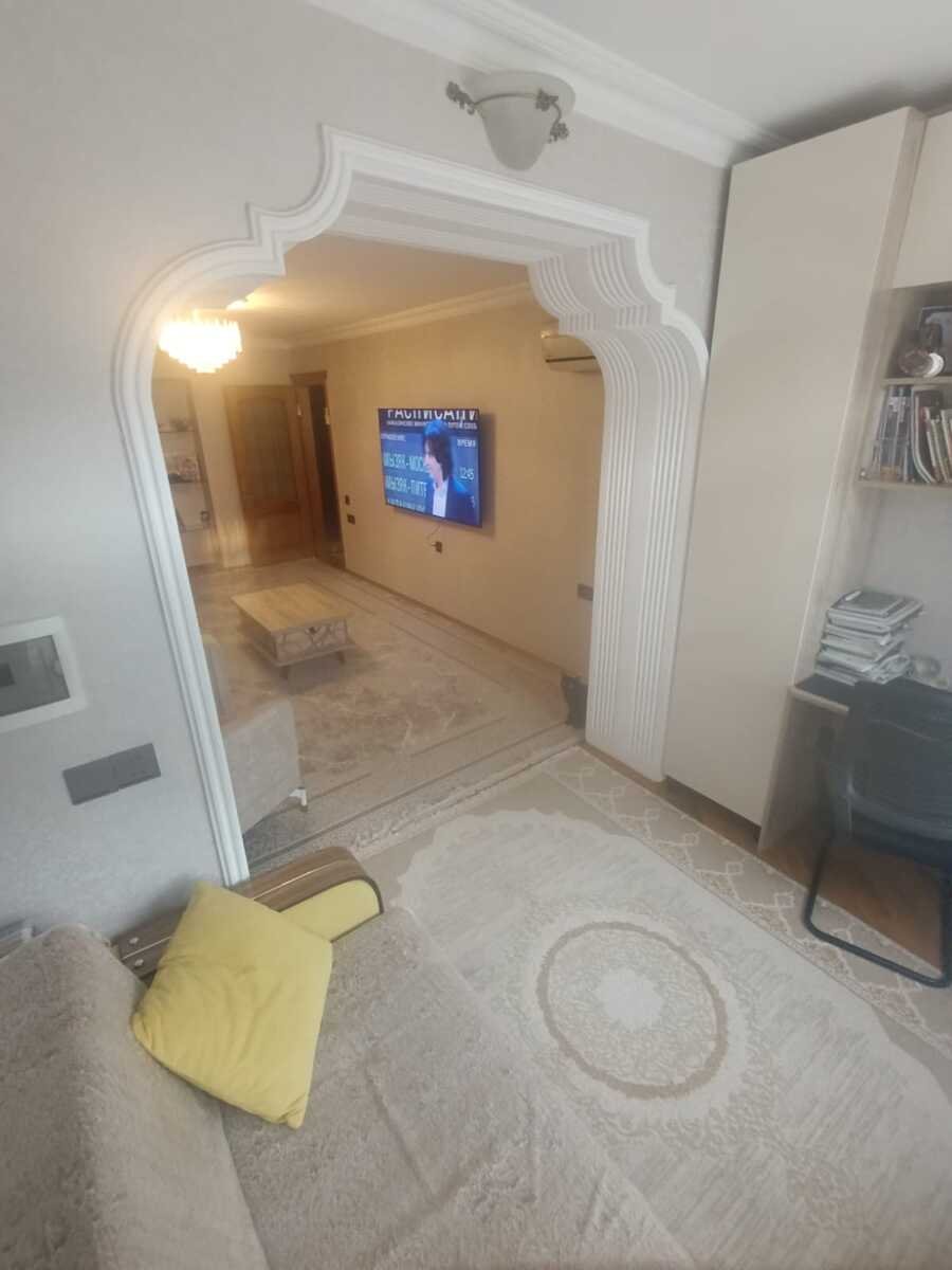 Satılır 3 otaqlı köhnə tikili, 80 m², Xətai m.-14