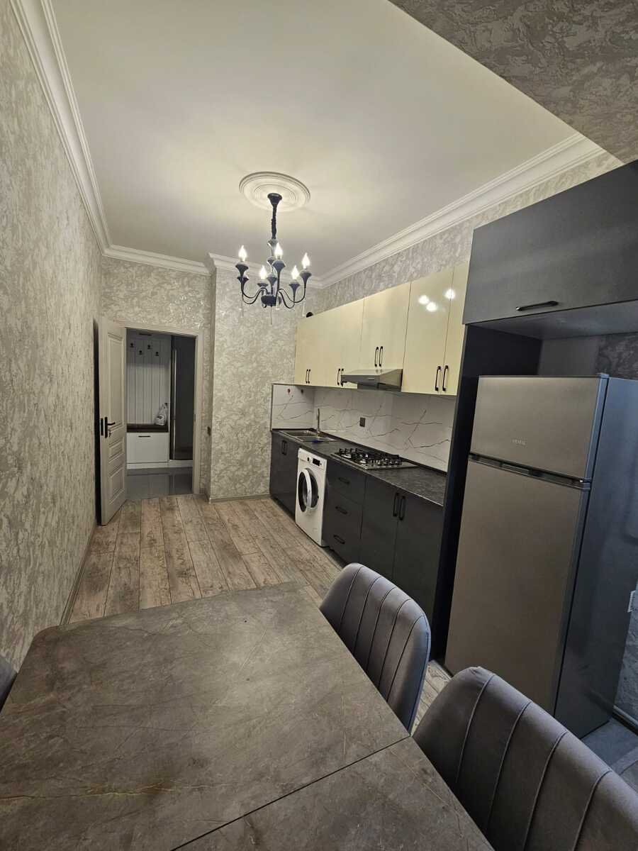 Satılır 2 otaqlı yeni tikili, 72 m², Koroğlu m.-5