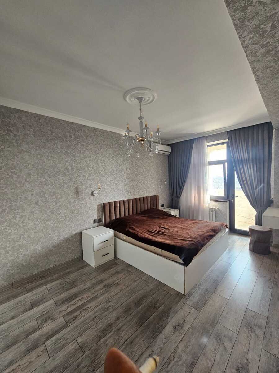 Satılır 2 otaqlı yeni tikili, 72 m², Koroğlu m.-12