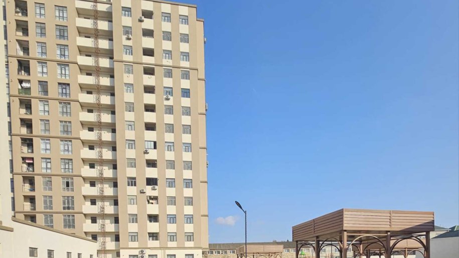 Satılır 2 otaqlı yeni tikili, 72 m², Koroğlu m.-17