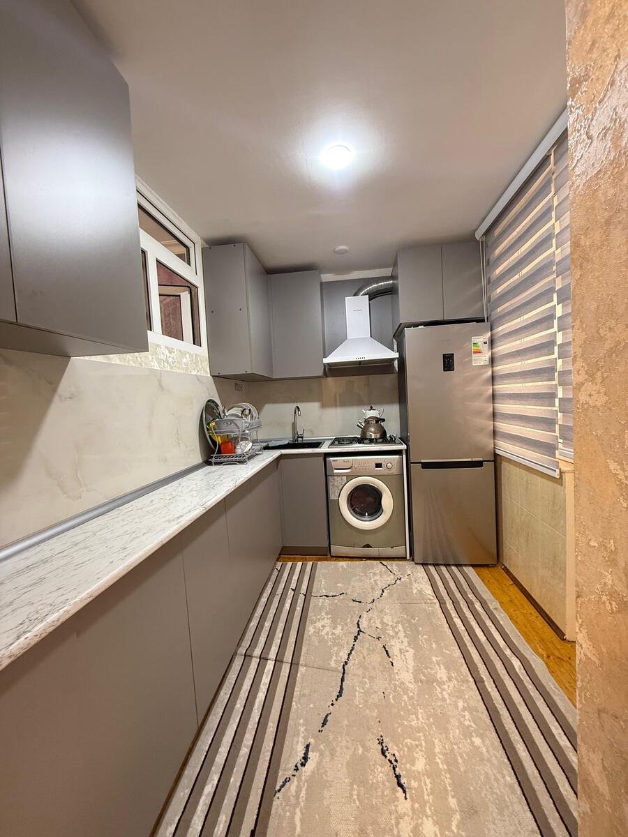 Satılır 2 otaqlı yeni tikili, 65 m², İnşaatçılar m.-4