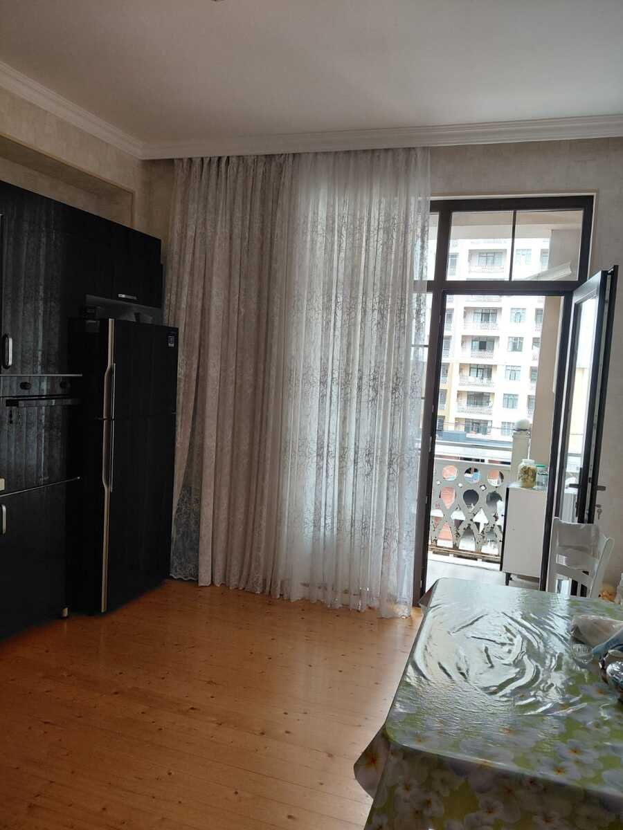 Satılır 3 otaqlı yeni tikili, 108 m², 28 May m.-6