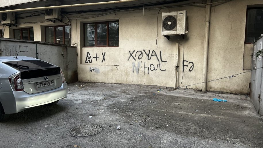 21 m<sup>2</sup> qaraj satılır, Nərimanov-1