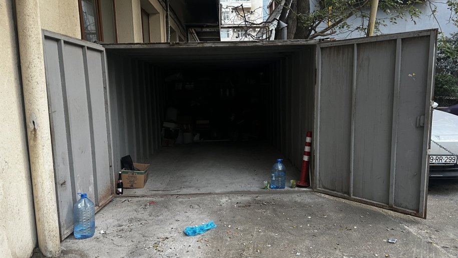 21 m<sup>2</sup> qaraj satılır, Nərimanov-3