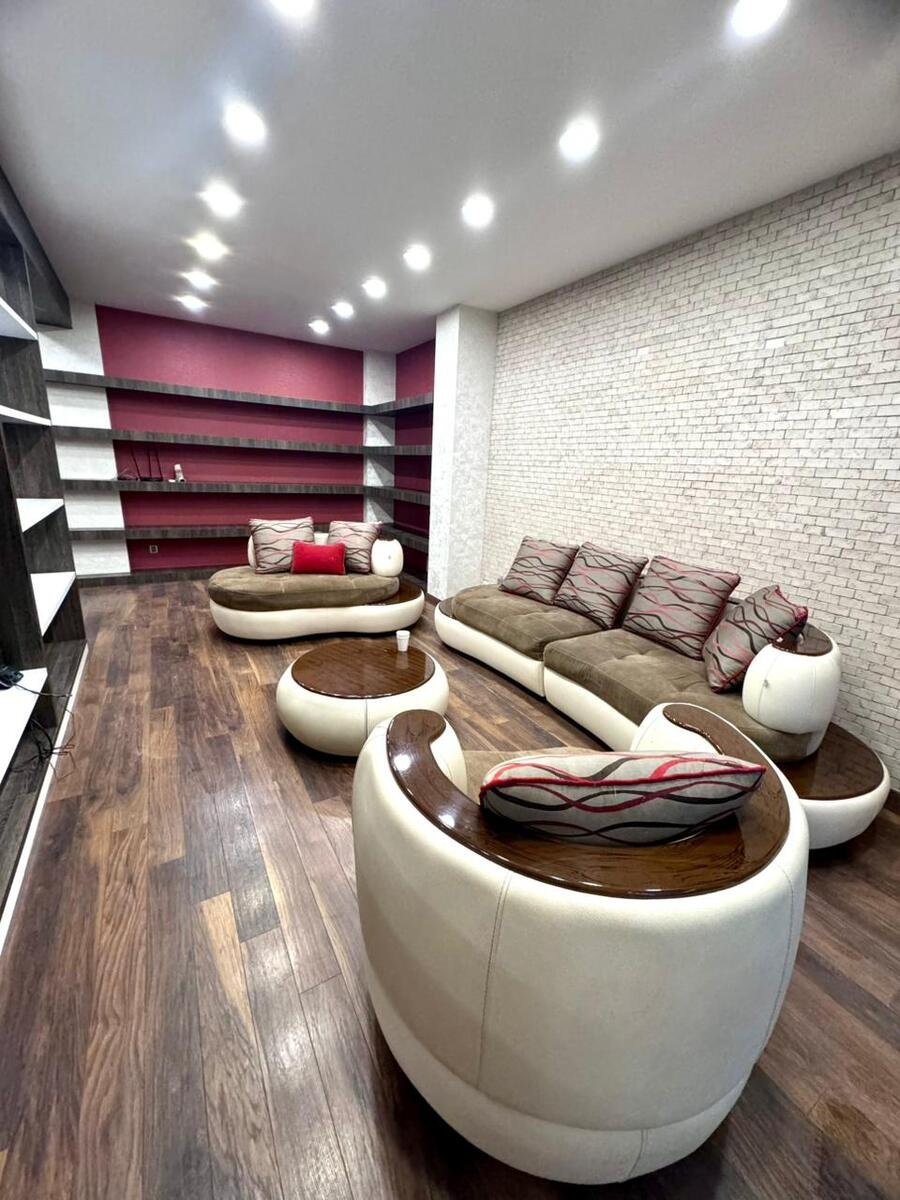 Kirayə verilir 4 otaqlı yeni tikili, 200 m², Xətai m.-4