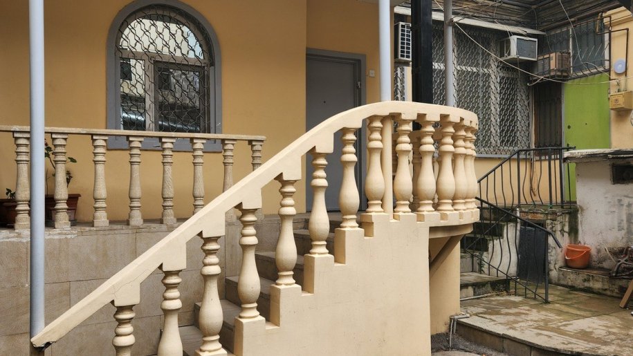 65 m<sup>2</sup> ofis icarəyə verilir, İçərişəhər m.-2