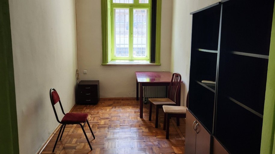 65 m<sup>2</sup> ofis icarəyə verilir, İçərişəhər m.-5