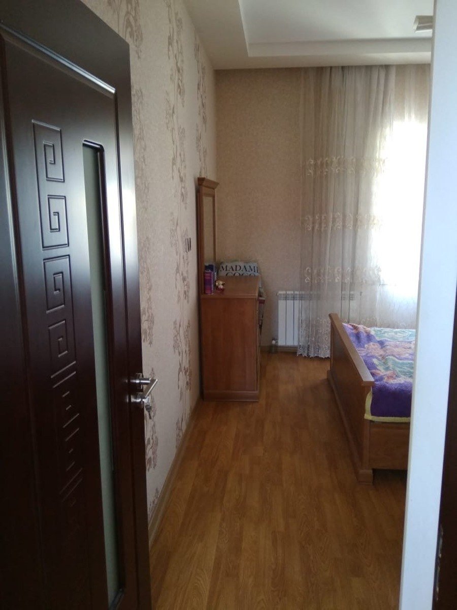 Kirayə verilir 2 otaqlı köhnə tikili, 75 m², Sahil m.-11
