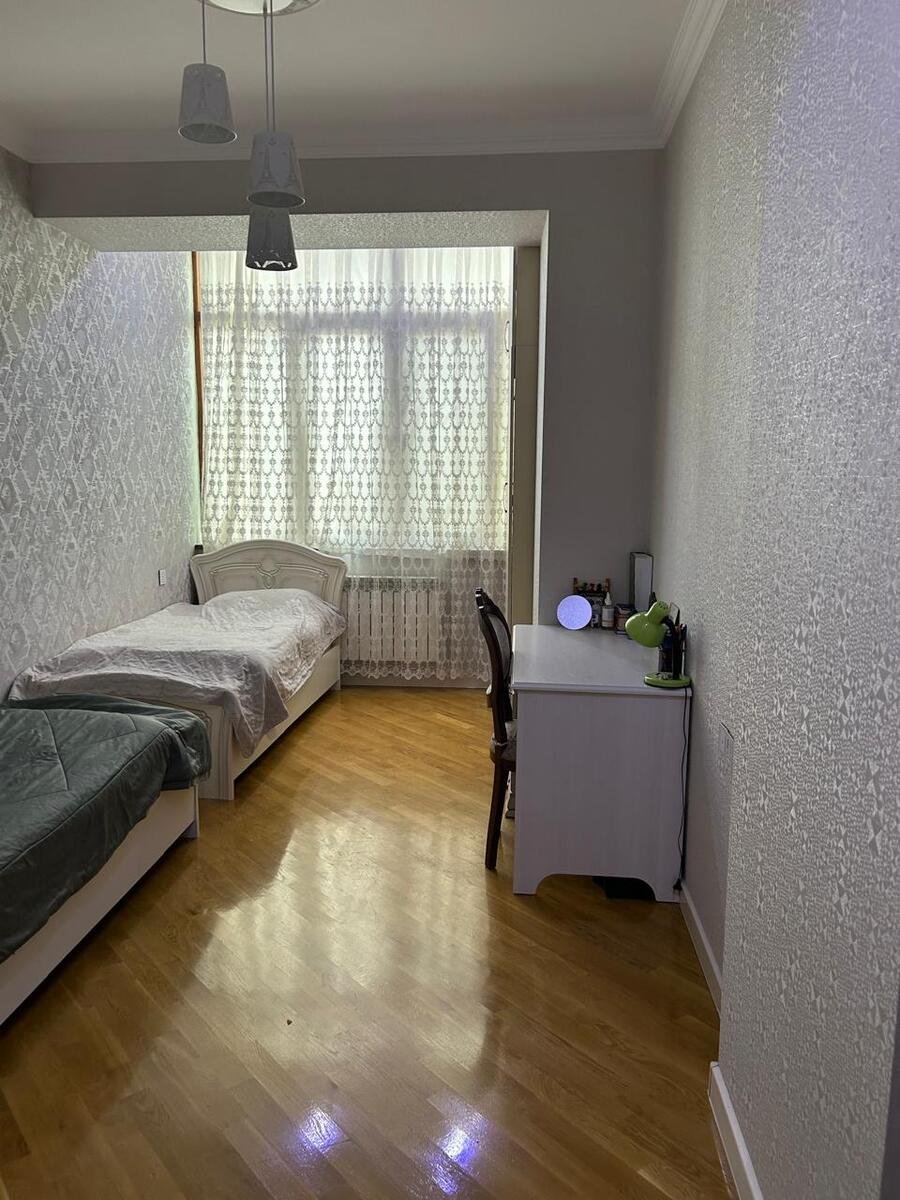 Satılır 3 otaqlı yeni tikili, 100 m², Memar Əcəmi m.-5