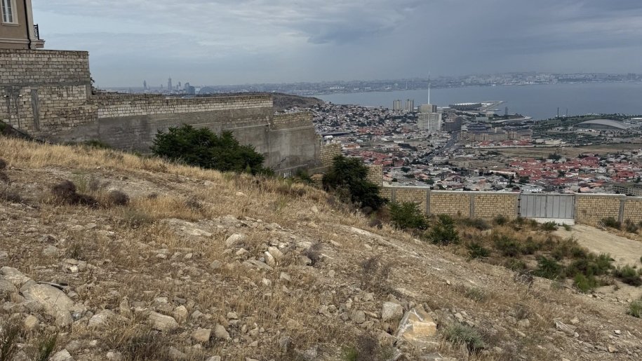 10 sot torpaq satılır, Nardaran-3