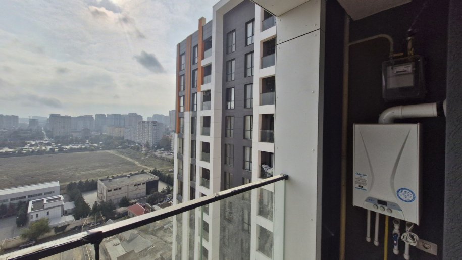 Satılır 3 otaqlı yeni tikili, 69 m², İnşaatçılar m.-9