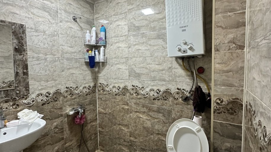 Satılır 2 otaqlı köhnə tikili, 40 m², Həzi Aslanov m.-8