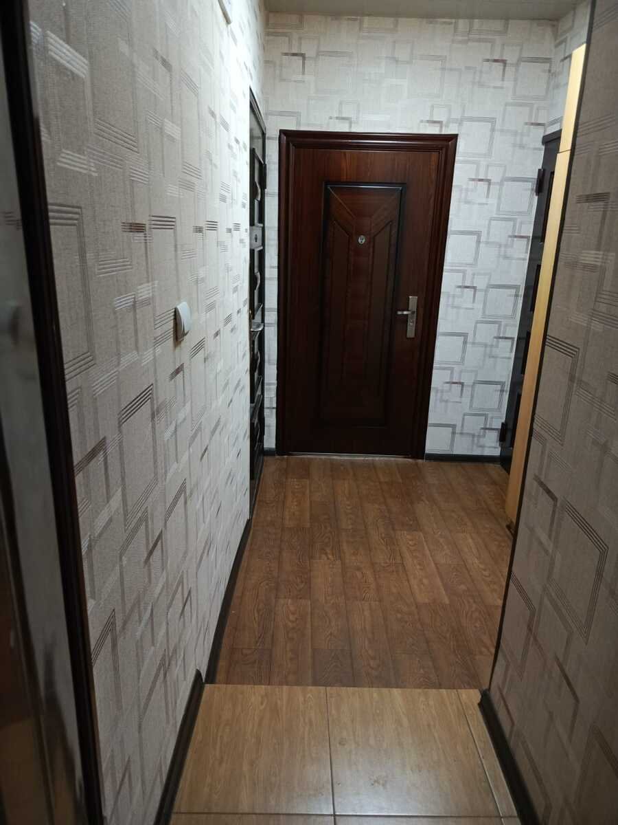 Satılır 6 otaqlı köhnə tikili, 104.8 m², İnşaatçılar m.-10