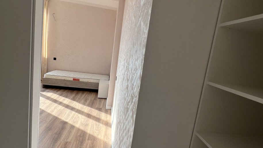 Kirayə verilir 3 otaqlı yeni tikili, 111.4 m², Saray-12