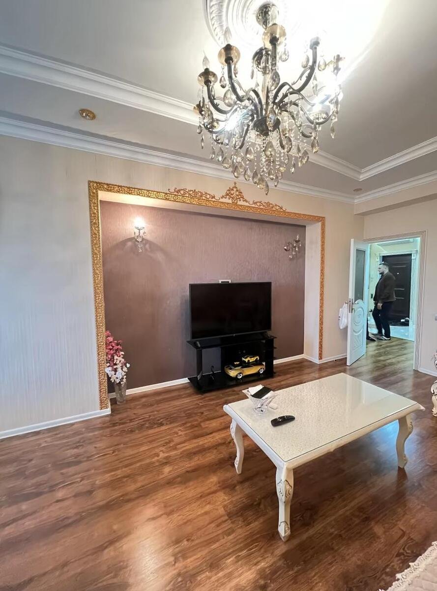 Satılır 2 otaqlı yeni tikili, 110 m², 20 Yanvar m.-2