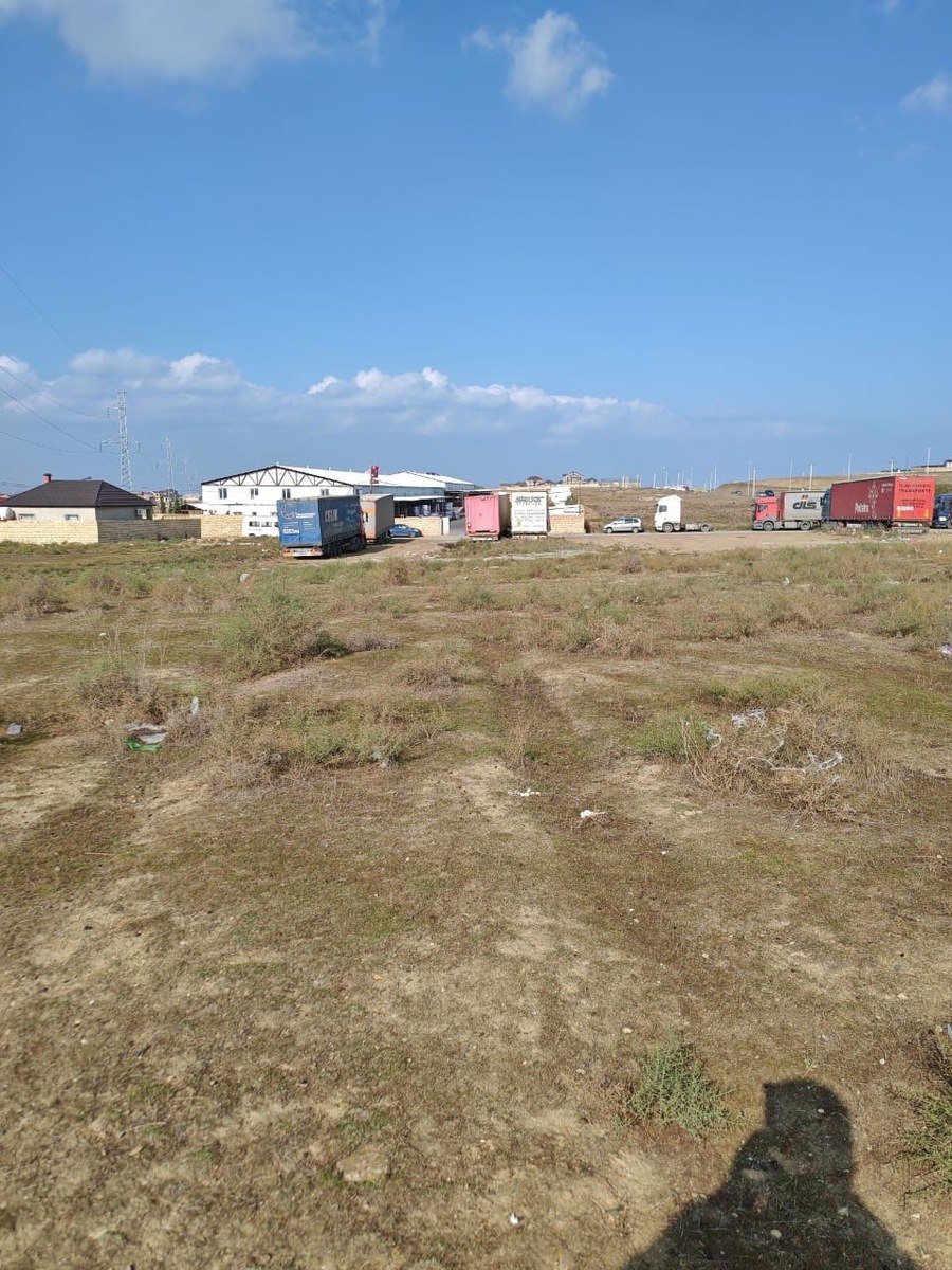 35 sot torpaq satılır, Saray-3