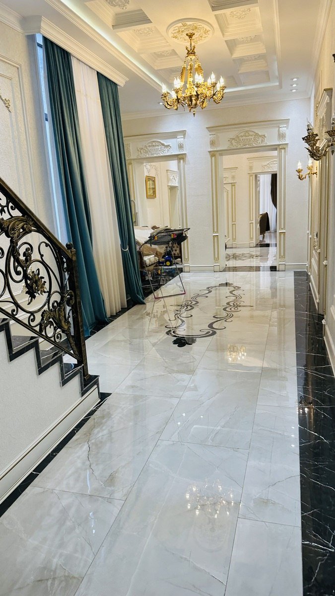 Satılır 4 otaqlı köhnə tikili, 215 m², 28 May m.-1